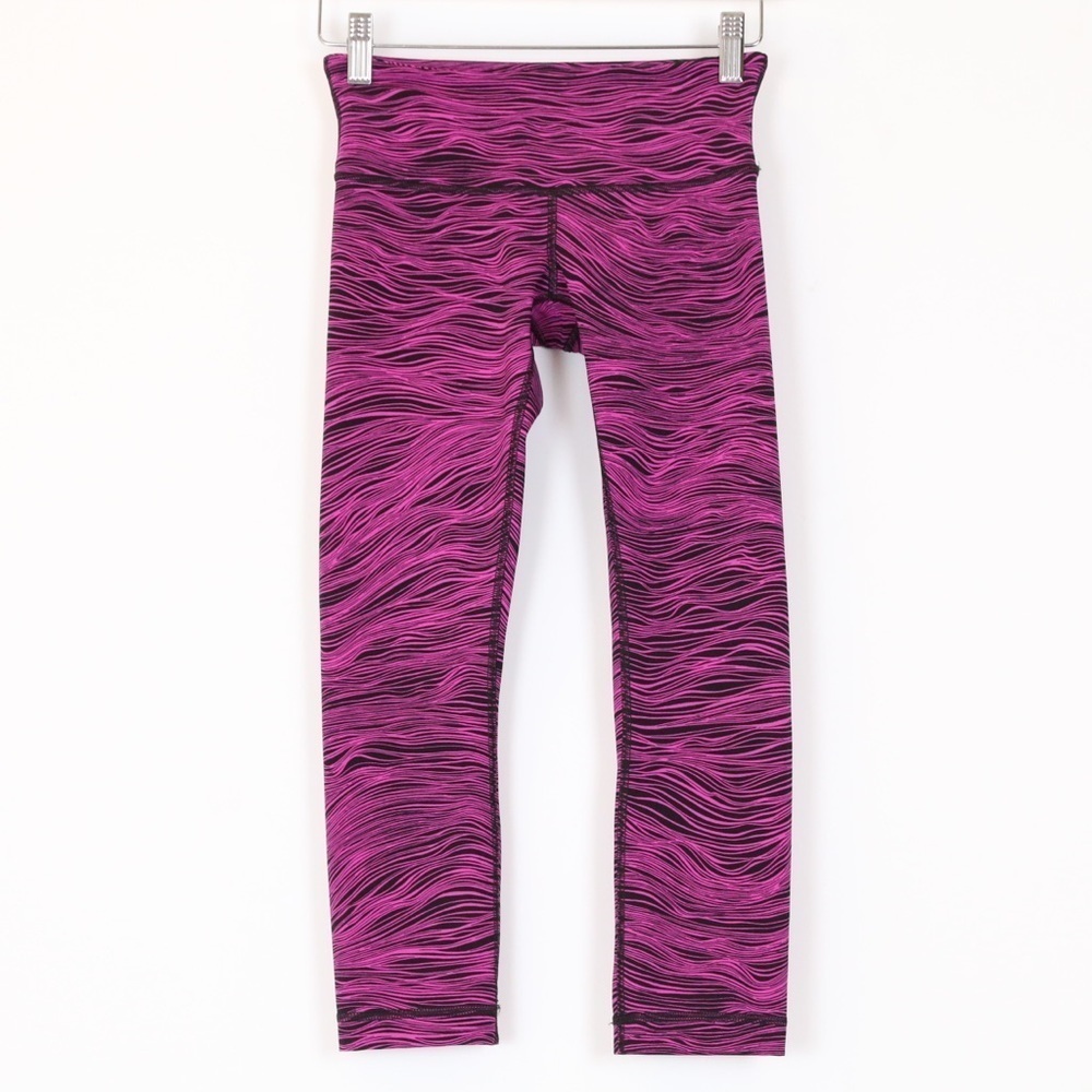 Lululemon Wavy Stripe Crop Leggings